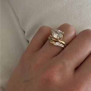 Pear East West Engagement Wedding Ring Set